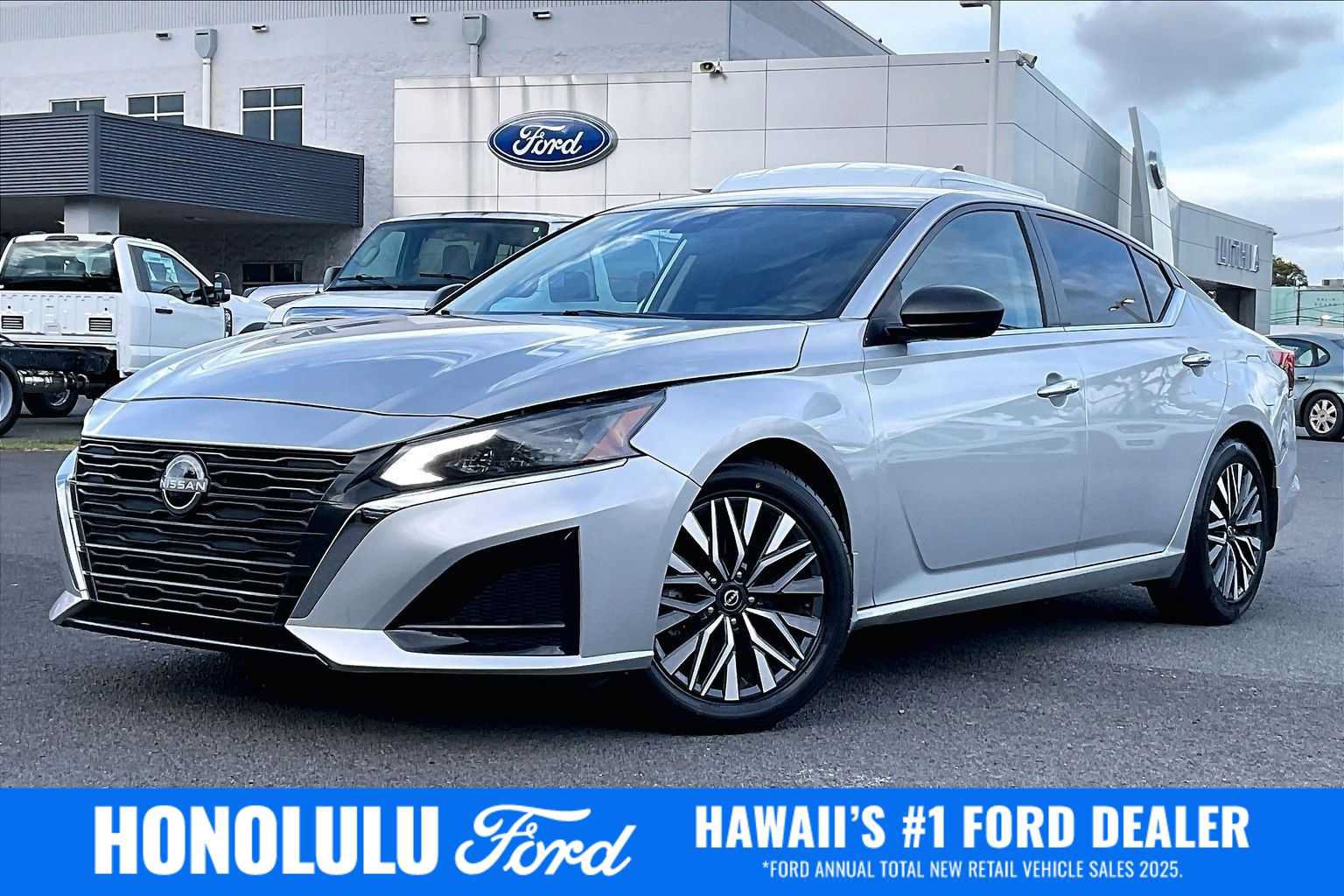 Used 2024 Nissan Altima 2.5 SV