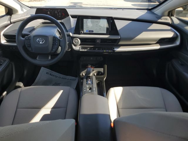 Used 2024 Toyota Prius LE FWD image 15