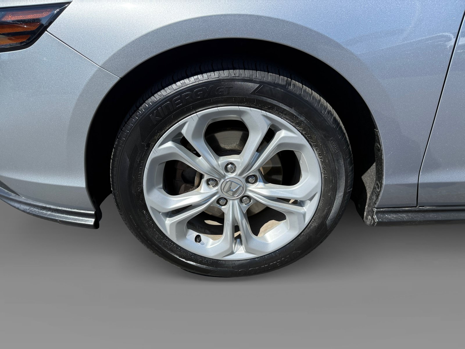 Certified 2023 Honda Accord LX image 9