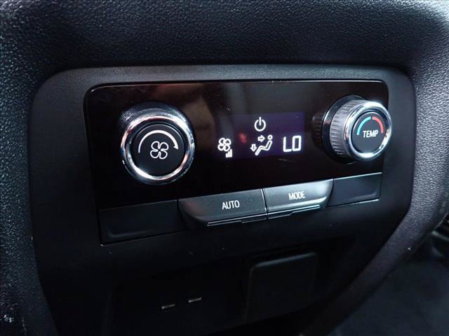Used 2024 Chevrolet Traverse Z71 w/ Enhanced Driving Package AWD/4WD image 11