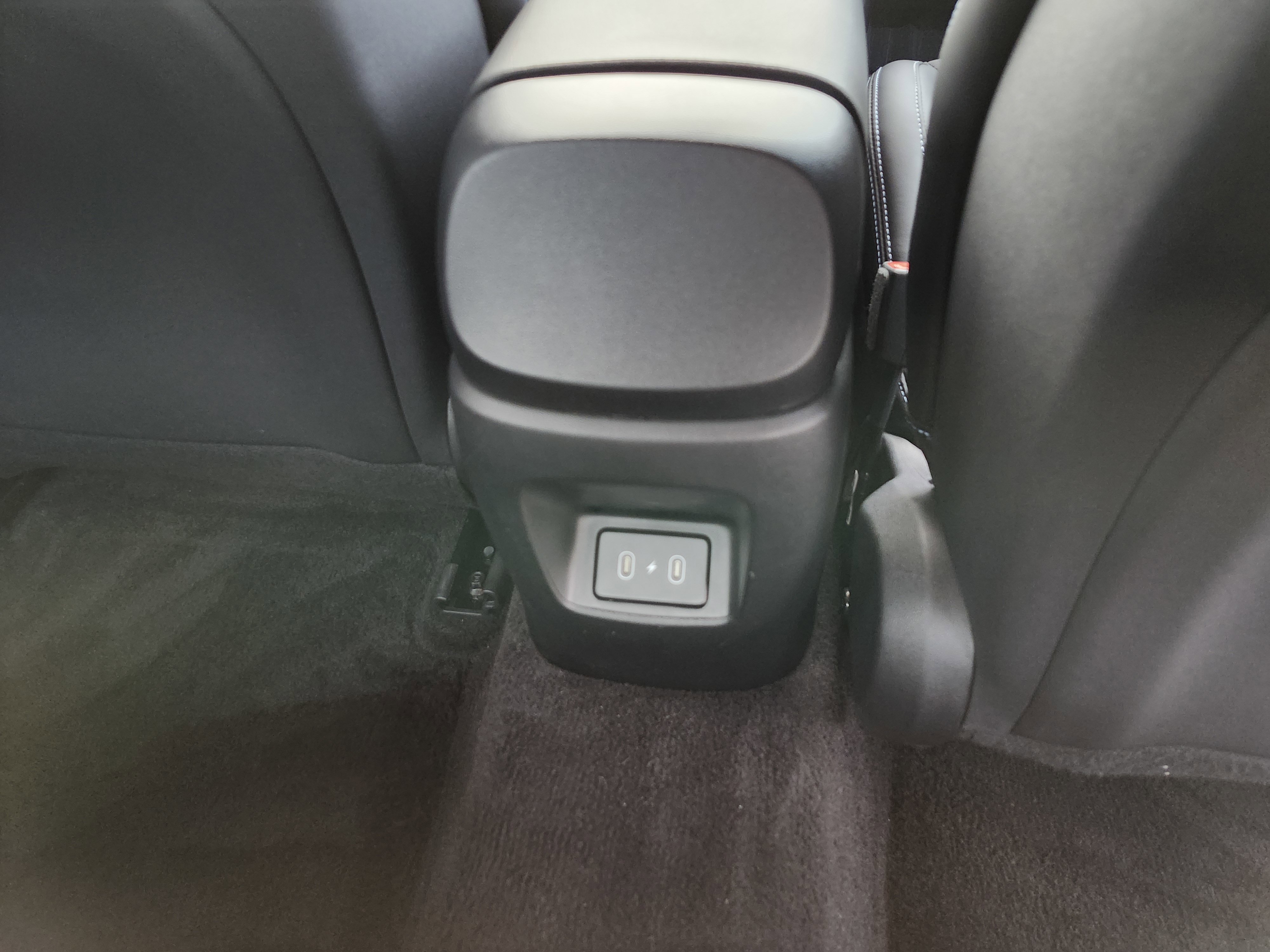 Used 2025 Hyundai Elantra N FWD image 23