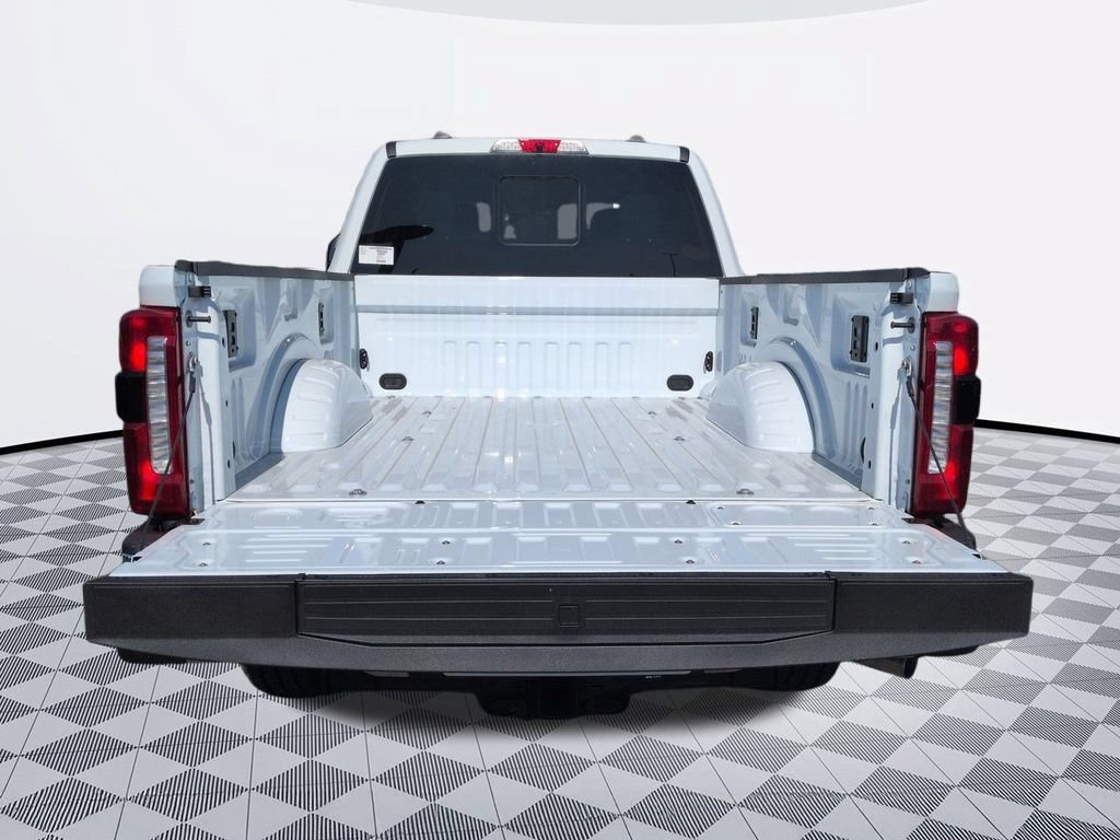 New 2026 Ford F250 XLT w/ XLT Premium Package AWD/4WD image 27