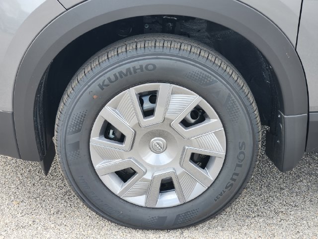 New 2026 Nissan Kicks S FWD image 7