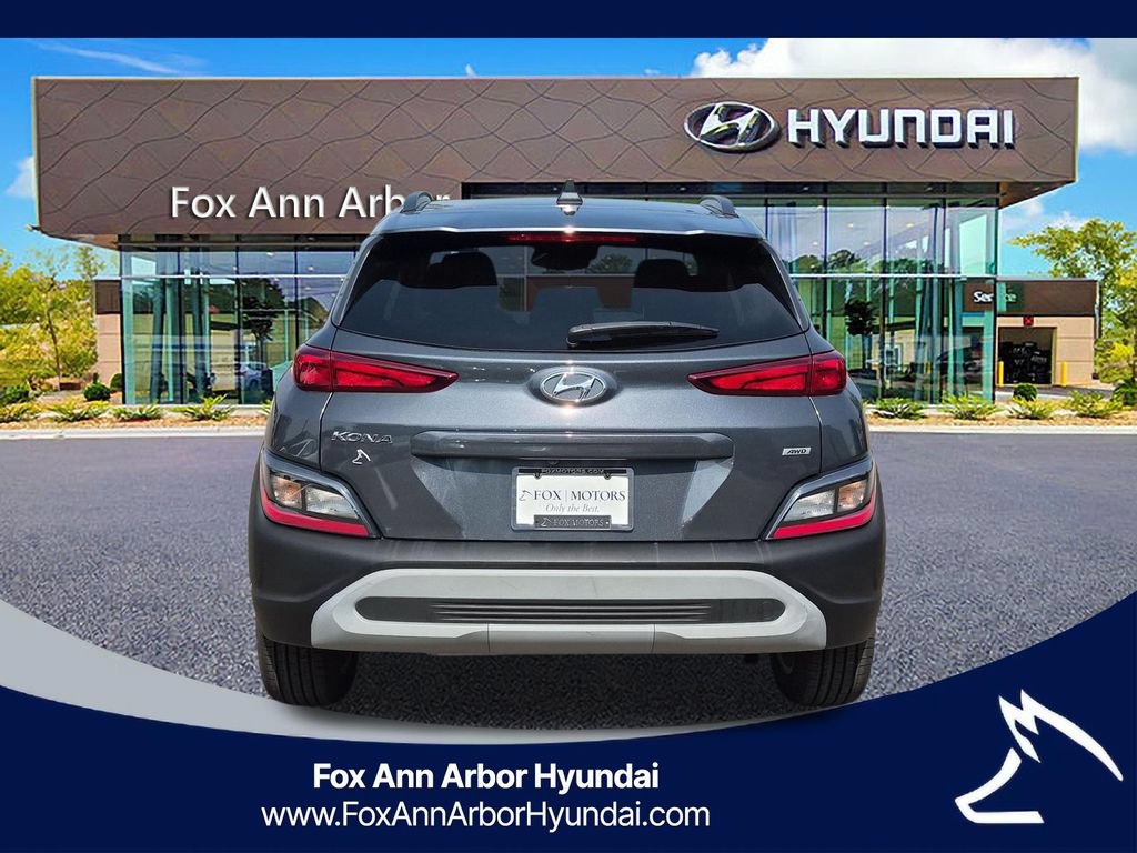 Certified 2022 Hyundai Kona SEL AWD/4WD image 4