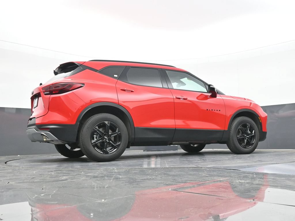 Used 2024 Chevrolet Blazer LT w/ Midnight/Sport Edition FWD image 44