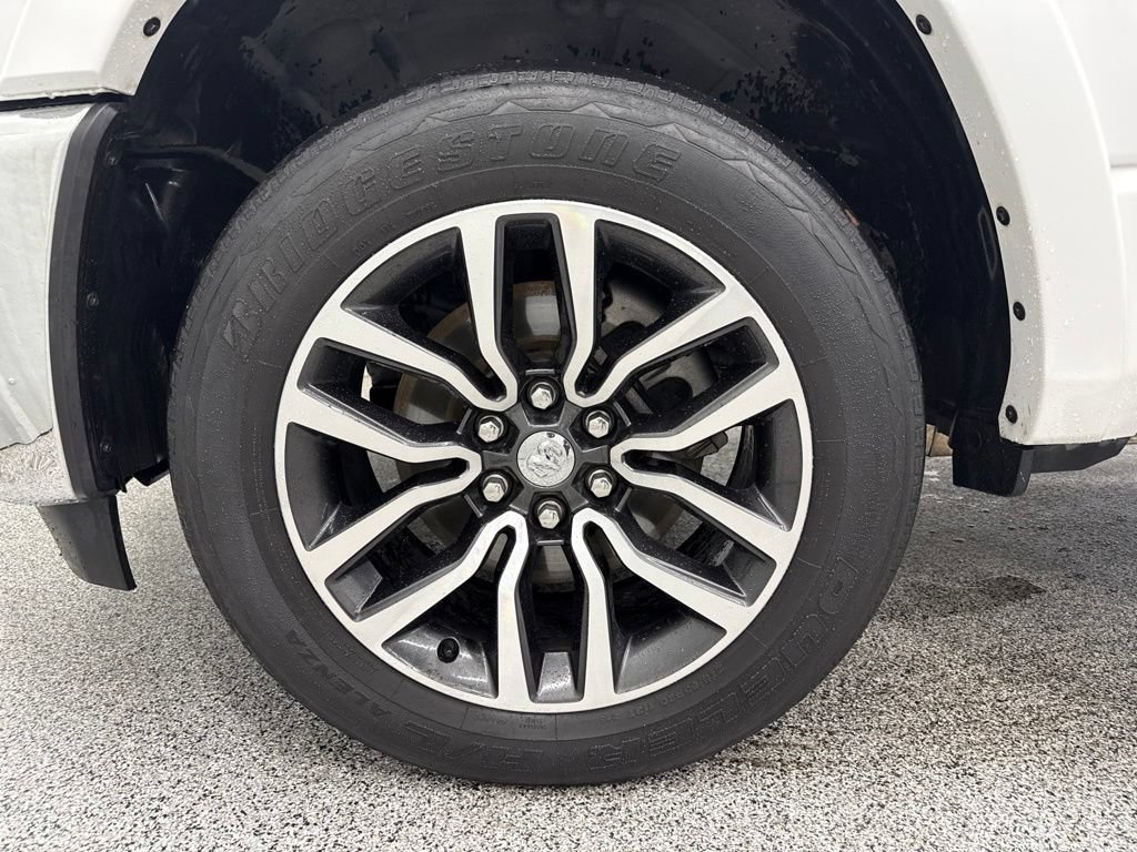 Used 2025 RAM 1500 Limited AWD/4WD image 12