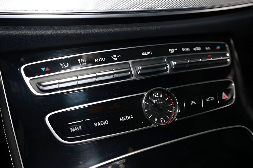 Used 2020 Mercedes-Benz E 63 AMG S image 37