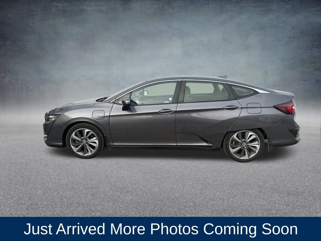 Used 2018 Honda Clarity Touring image 2