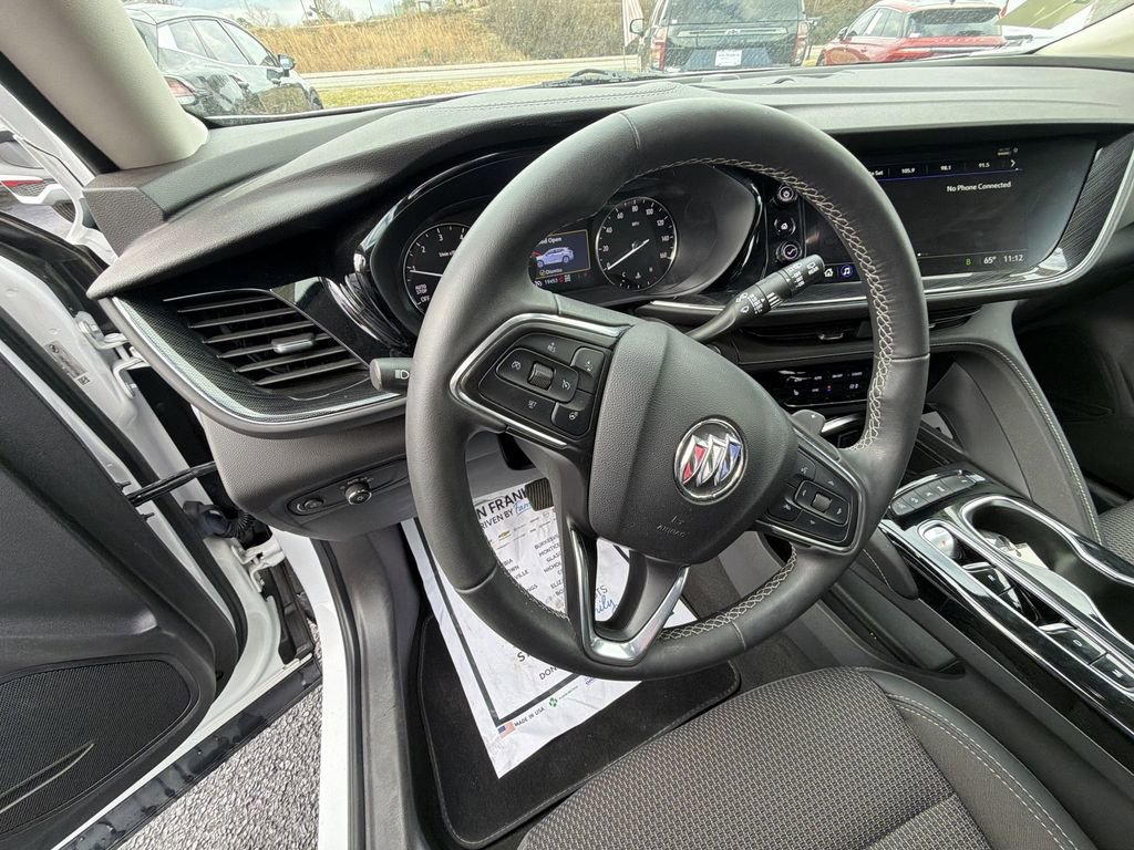 Used 2023 Buick Envision Preferred image 20