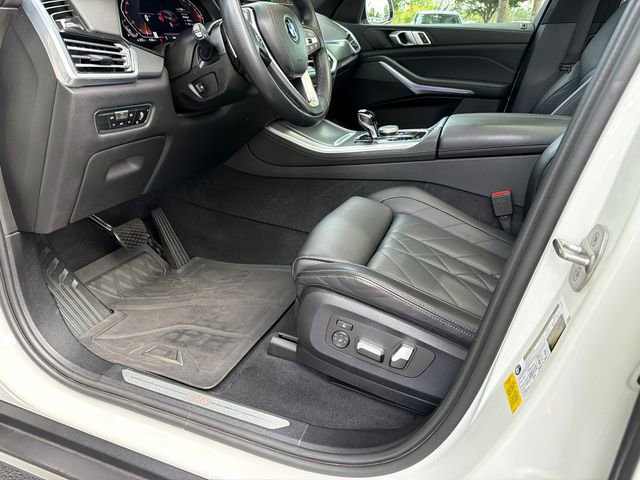 Used 2023 BMW X5 sDrive40i w/ Parking Assistance Package RWD image 9
