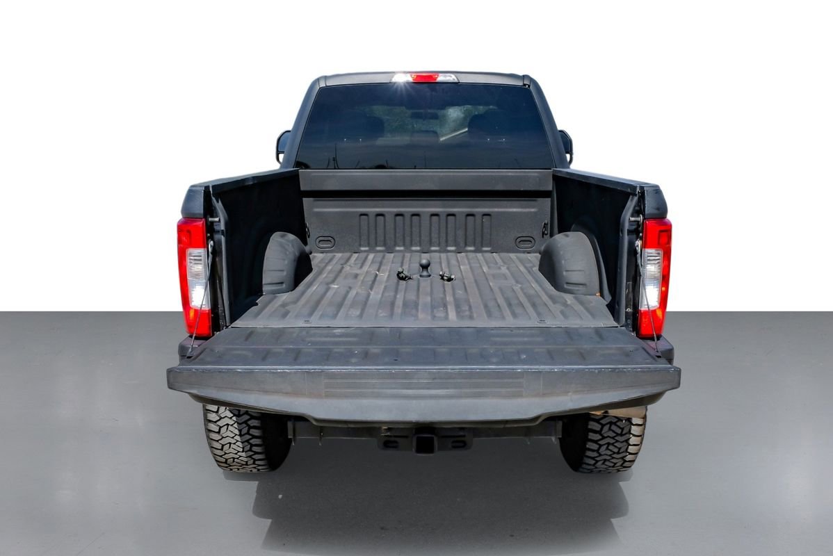 Used 2017 Ford F250 XLT w/ XLT Value Package image 58