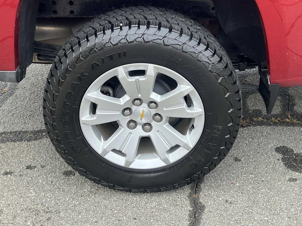 Used 2021 Chevrolet Colorado LT image 17