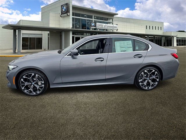 New 2025 BMW 330i Sedan w/ Premium Package image 4