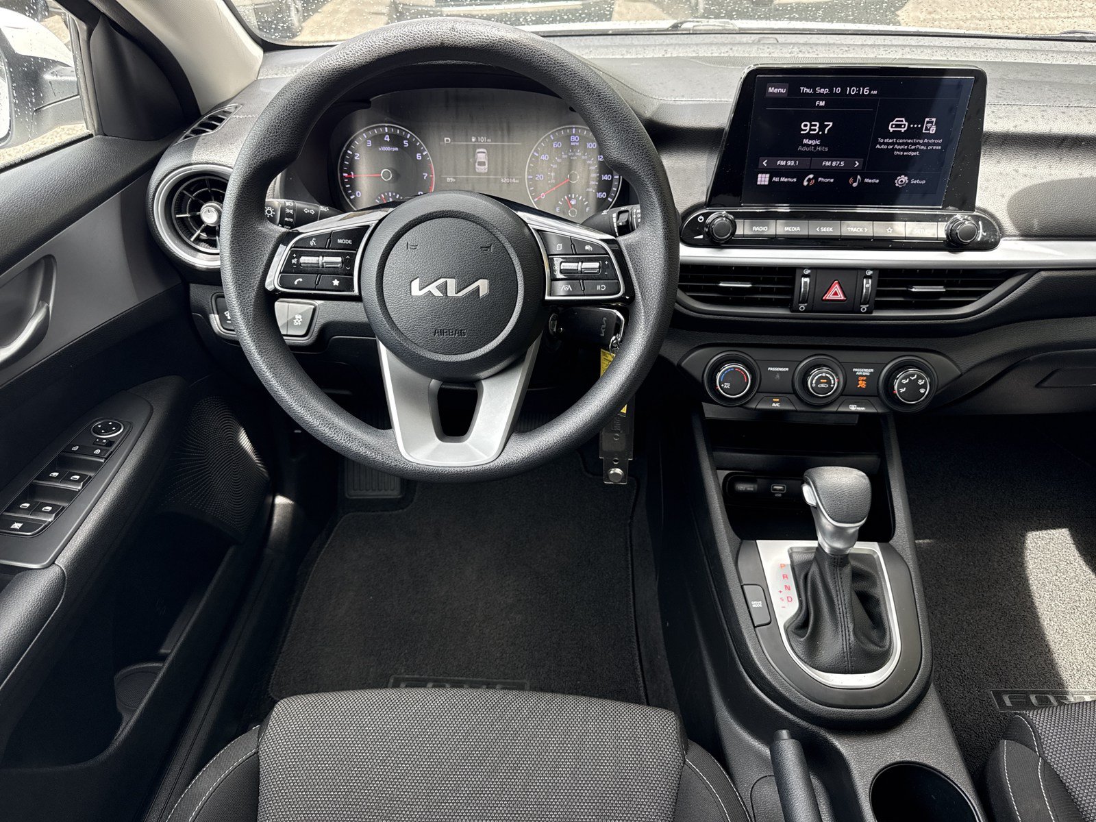Used 2023 Kia Forte LXS FWD image 14