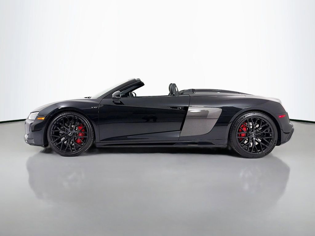 Used 2020 Audi R8 V10 w/ Carbon Exterior Package image 4