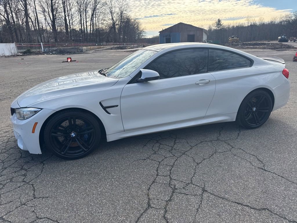 Used 2015 BMW M4 Coupe image 25