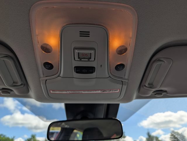 Used 2022 Toyota Prius Prime XLE FWD image 24