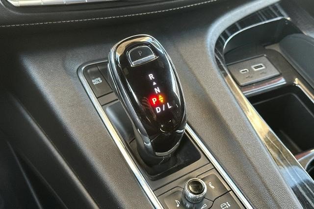 Certified 2022 Cadillac Escalade Sport w/ LPO, ONYX Package image 29