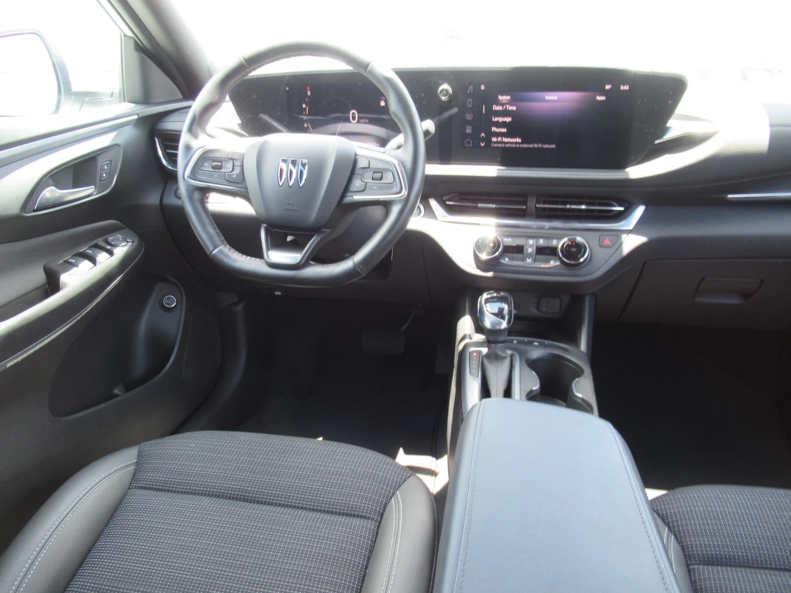 Used 2024 Buick Envista Preferred w/ Convenience I Package FWD image 13