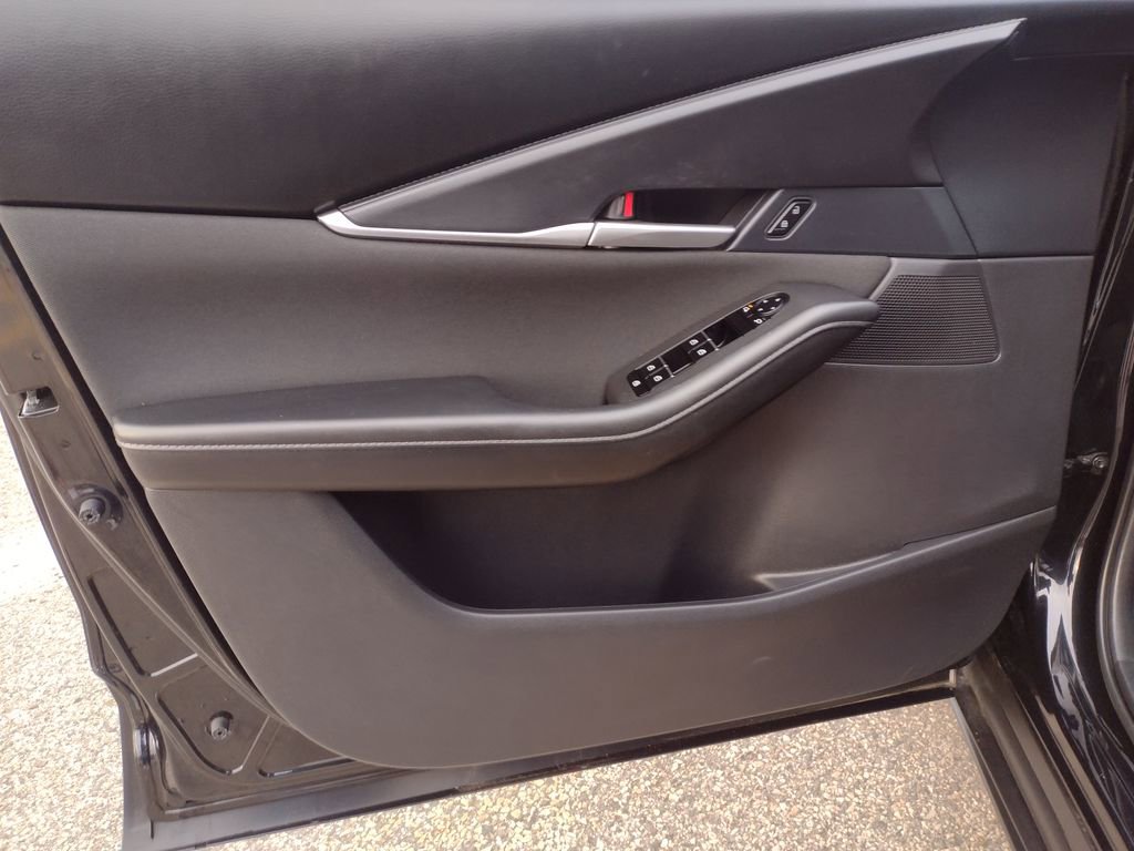 Used 2025 MAZDA CX-30 AWD 2.5 S image 14