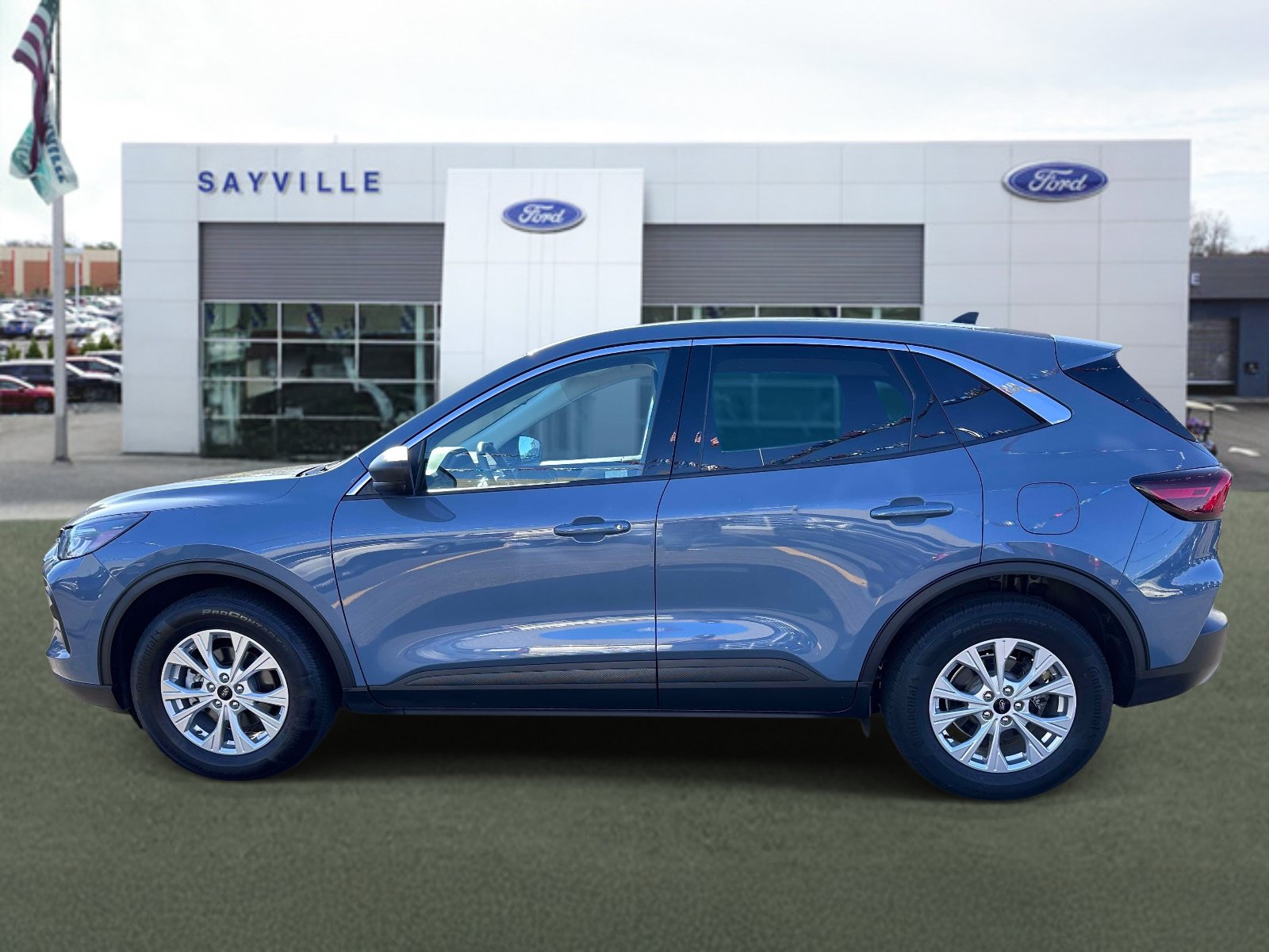 Certified 2024 Ford Escape Active AWD/4WD image 2