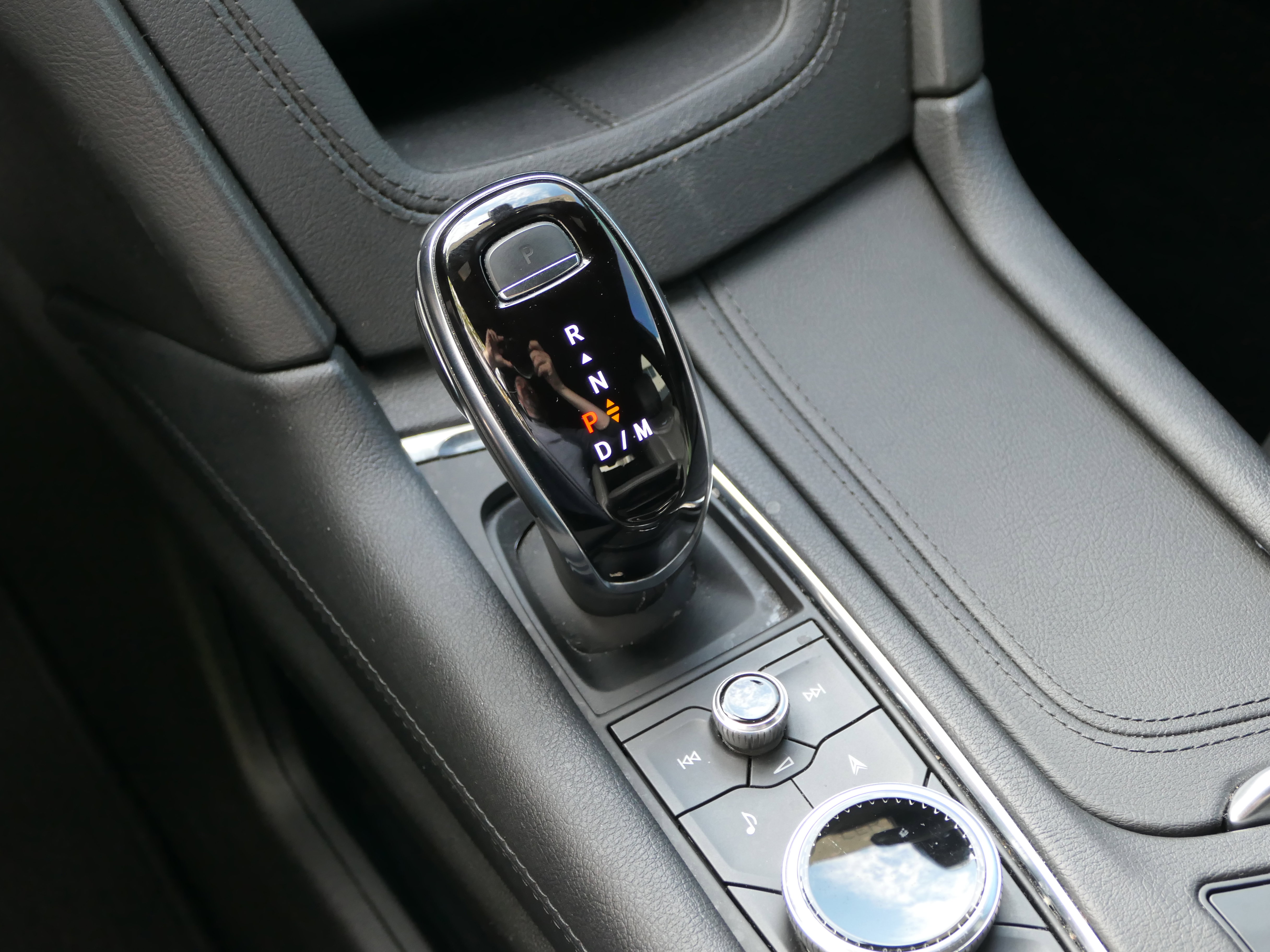 Certified 2024 Cadillac XT6 Premium Luxury FWD image 23