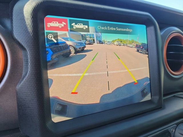 Used 2022 Jeep Gladiator Mojave w/ LED Lighting Group AWD/4WD image 14