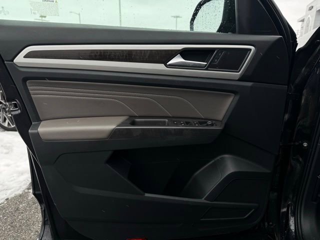 Used 2022 Volkswagen Atlas SE image 11