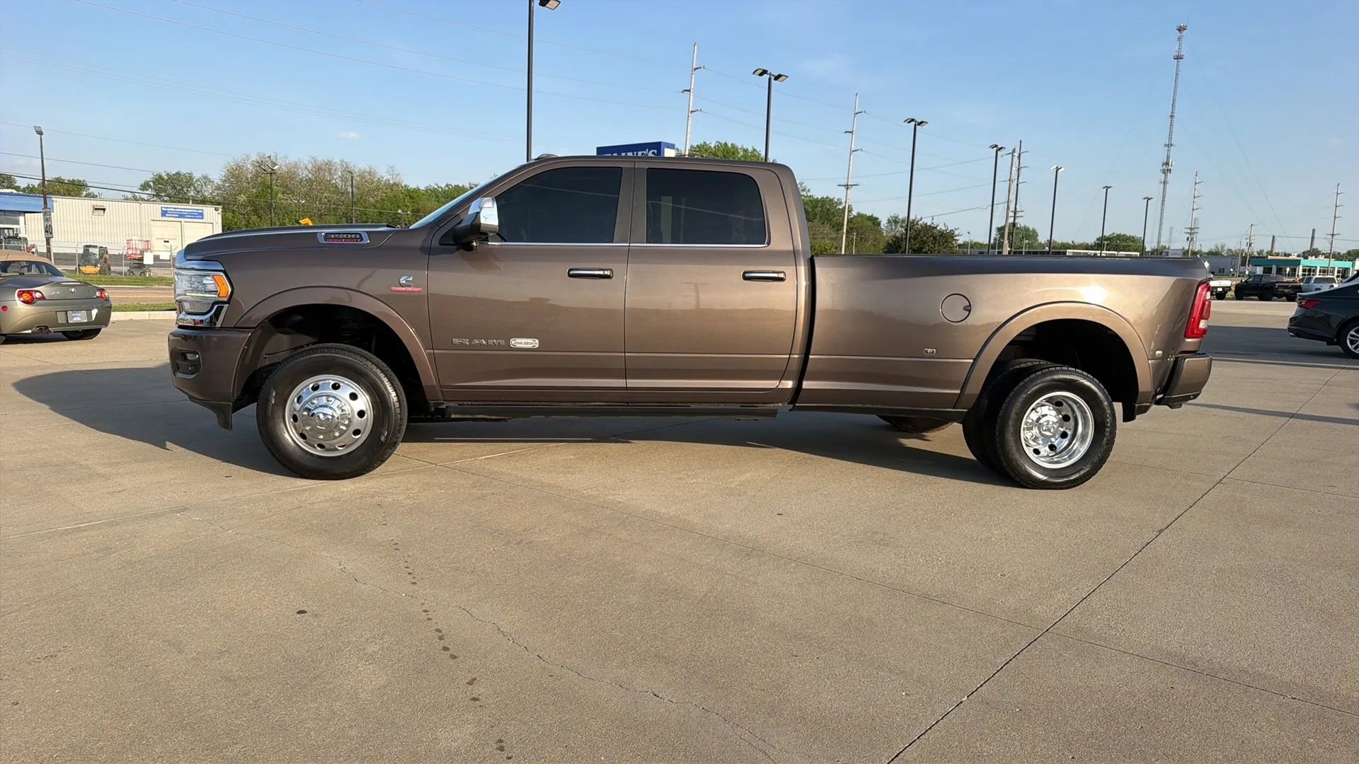Used 2019 RAM 3500 Limited w/ Max Tow Package AWD/4WD image 9