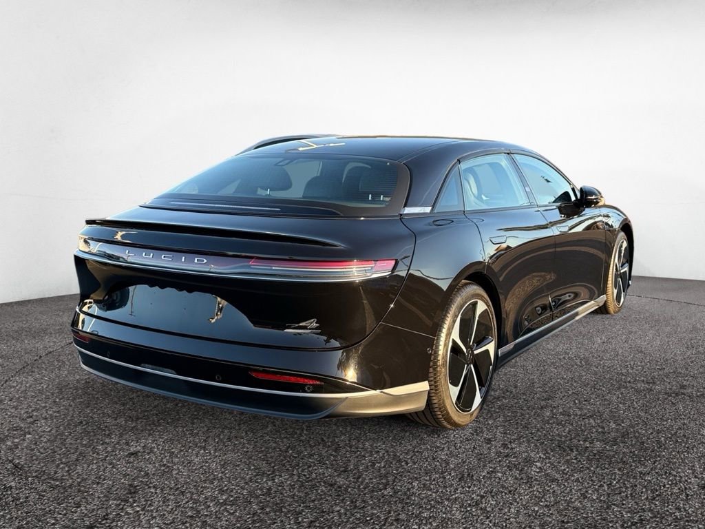 Used 2024 Lucid Air Touring image 5