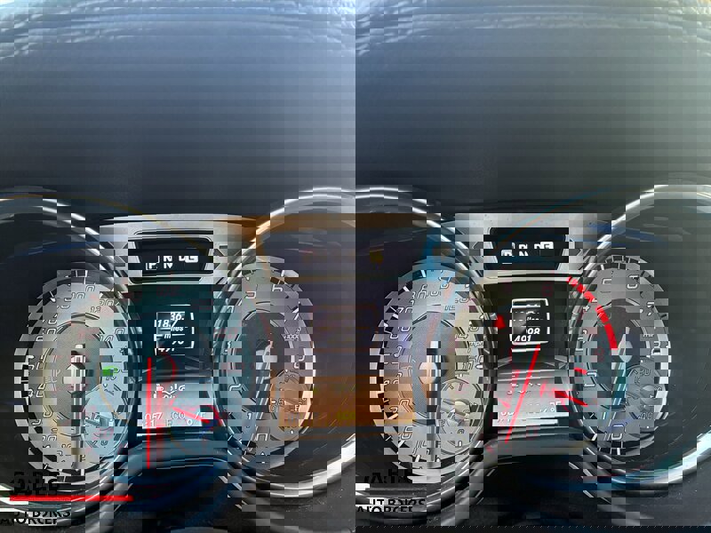 Used 2013 Mercedes-Benz SL 550 image 16