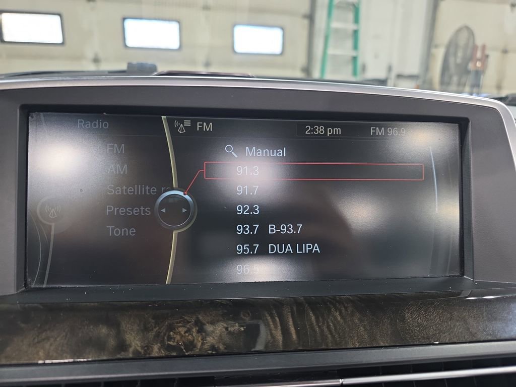 Used 2013 BMW 650i Convertible image 20