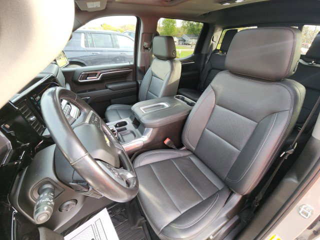 Used 2022 Chevrolet Silverado 1500 LTZ w/ LTZ Premium Package image 34