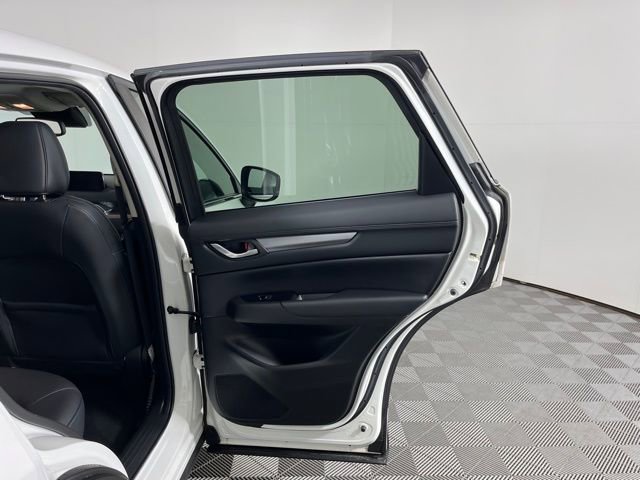 Used 2019 MAZDA CX-5 Touring image 43