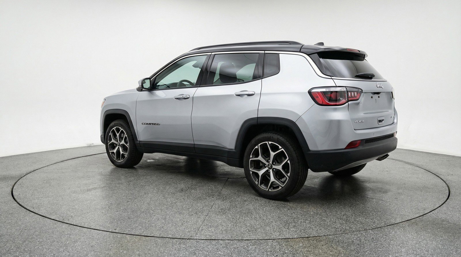 Used 2025 Jeep Compass Limited AWD/4WD image 6