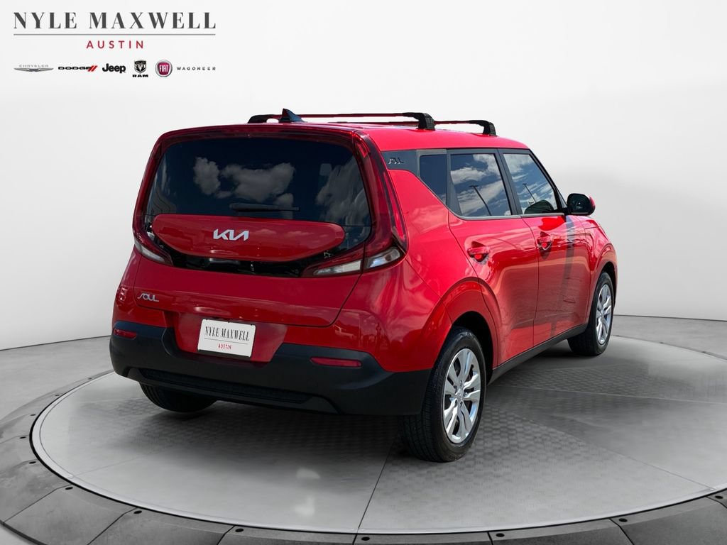 Used 2022 Kia Soul LX FWD image 16