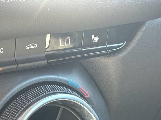 Used 2025 Chevrolet Blazer LT FWD image 20