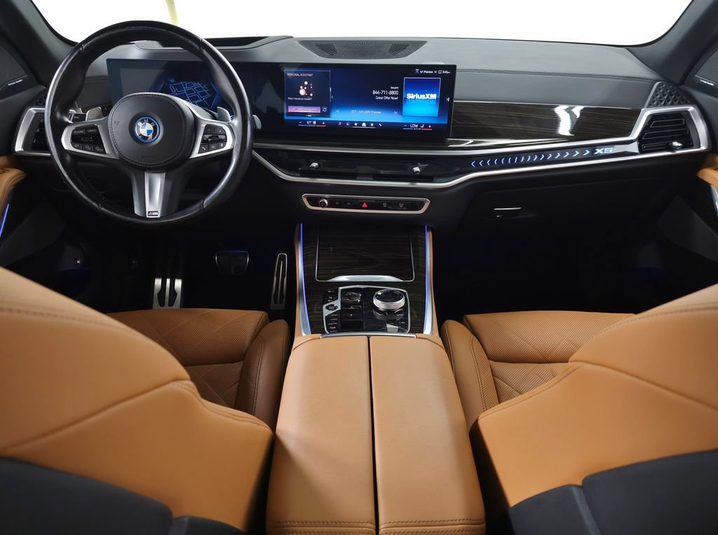 Used 2024 BMW X5 xDrive50e w/ Executive Package AWD/4WD image 13
