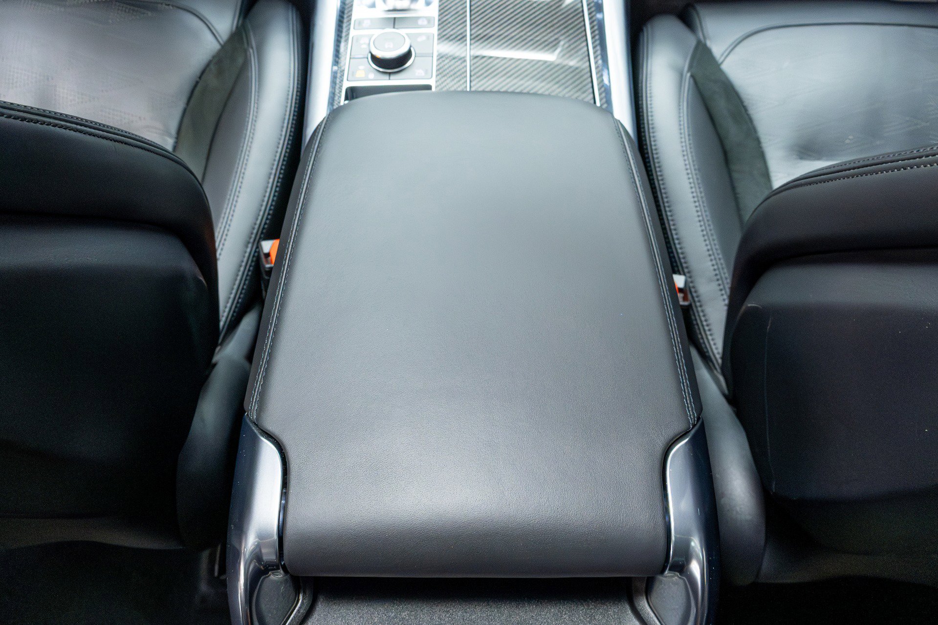 Used 2022 Land Rover Range Rover Sport SVR image 35