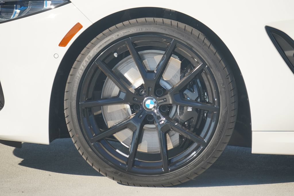 Used 2026 BMW 840i Coupe RWD image 5