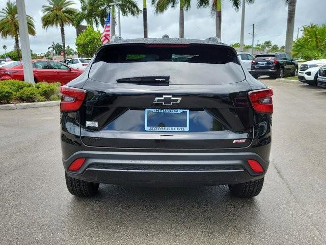 Used 2026 Chevrolet Trax RS FWD image 6