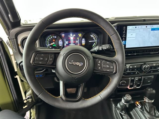Used 2024 Jeep Wrangler Unlimited w/ Convenience Group AWD/4WD image 14