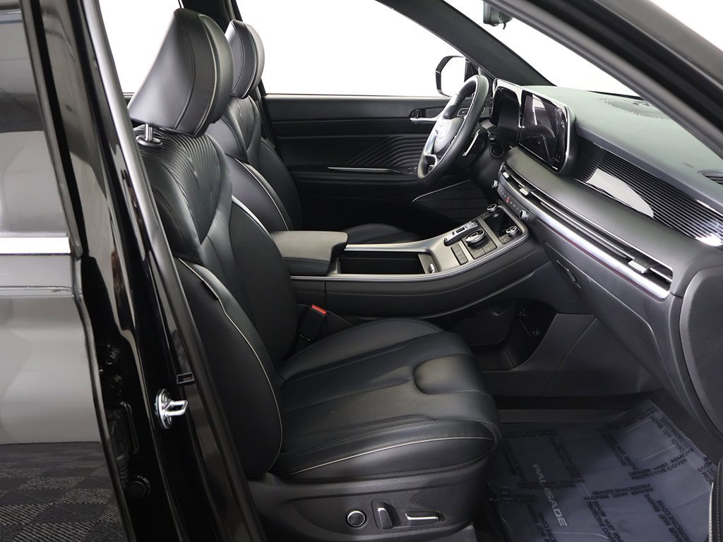 Used 2025 Hyundai Palisade Calligraphy image 37