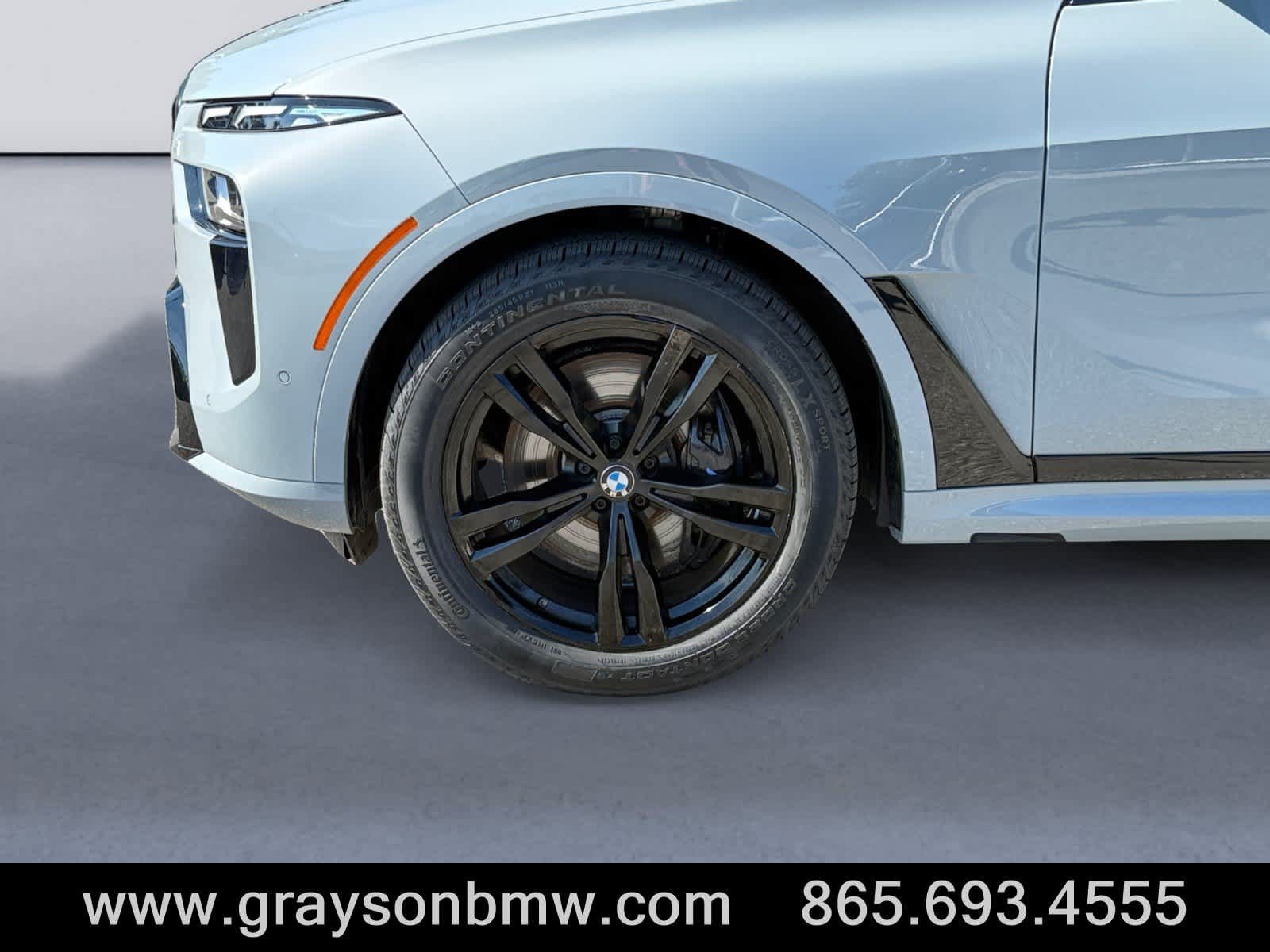 Used 2024 BMW X7 M60i w/ Executive Package AWD/4WD image 9