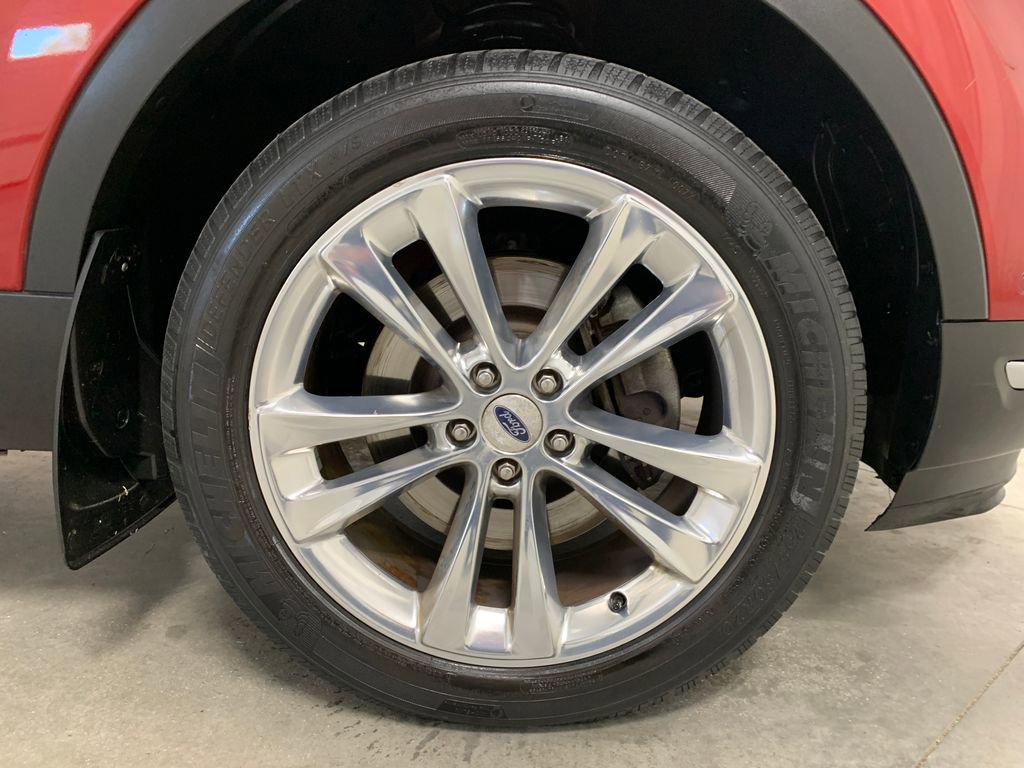 Used 2018 Ford Explorer Limited w/ Equipment Group 301A AWD/4WD image 12