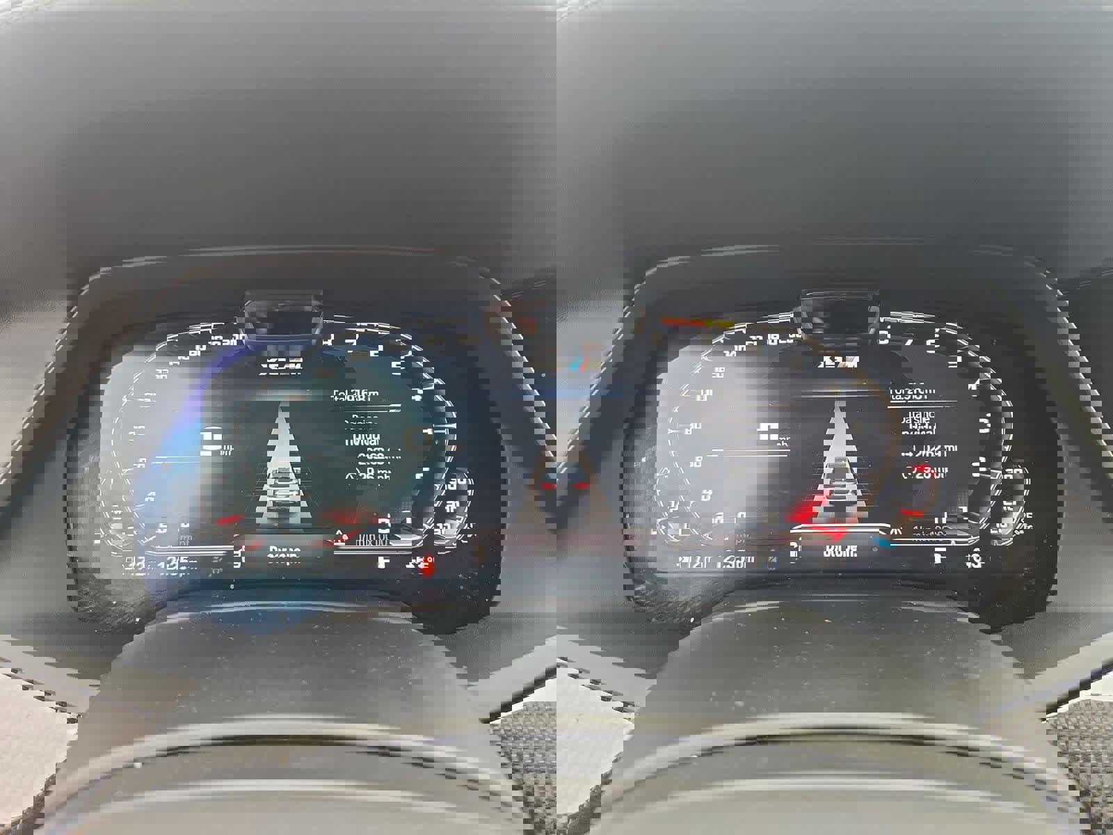 Used 2020 BMW X5 M Competition w/ Executive Package image 32