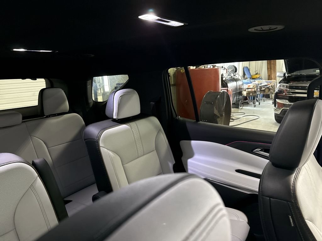 Certified 2026 Chevrolet Traverse High Country w/ LPO, Floor Liner Package image 14