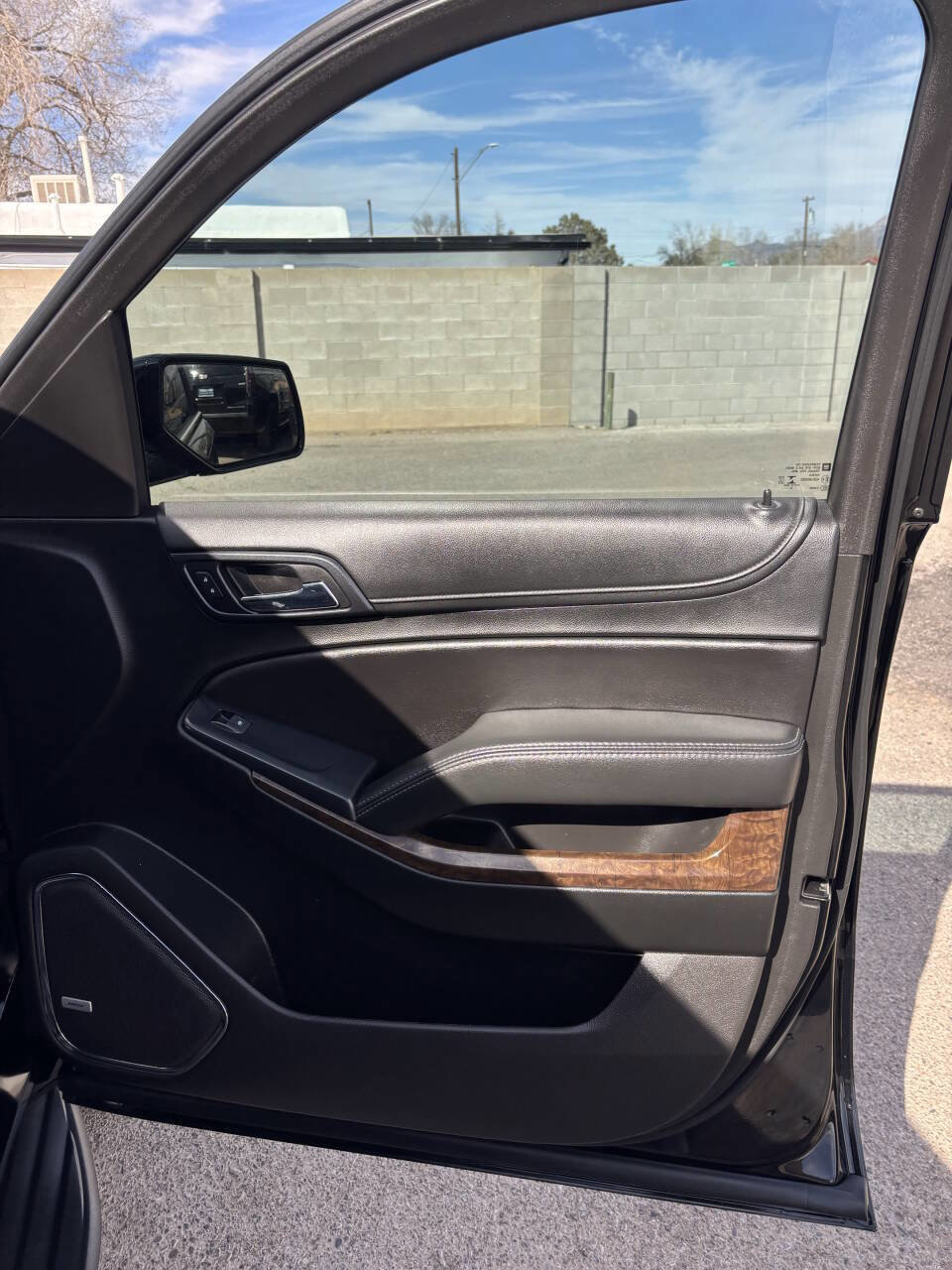 Used 2019 Chevrolet Tahoe LT image 12