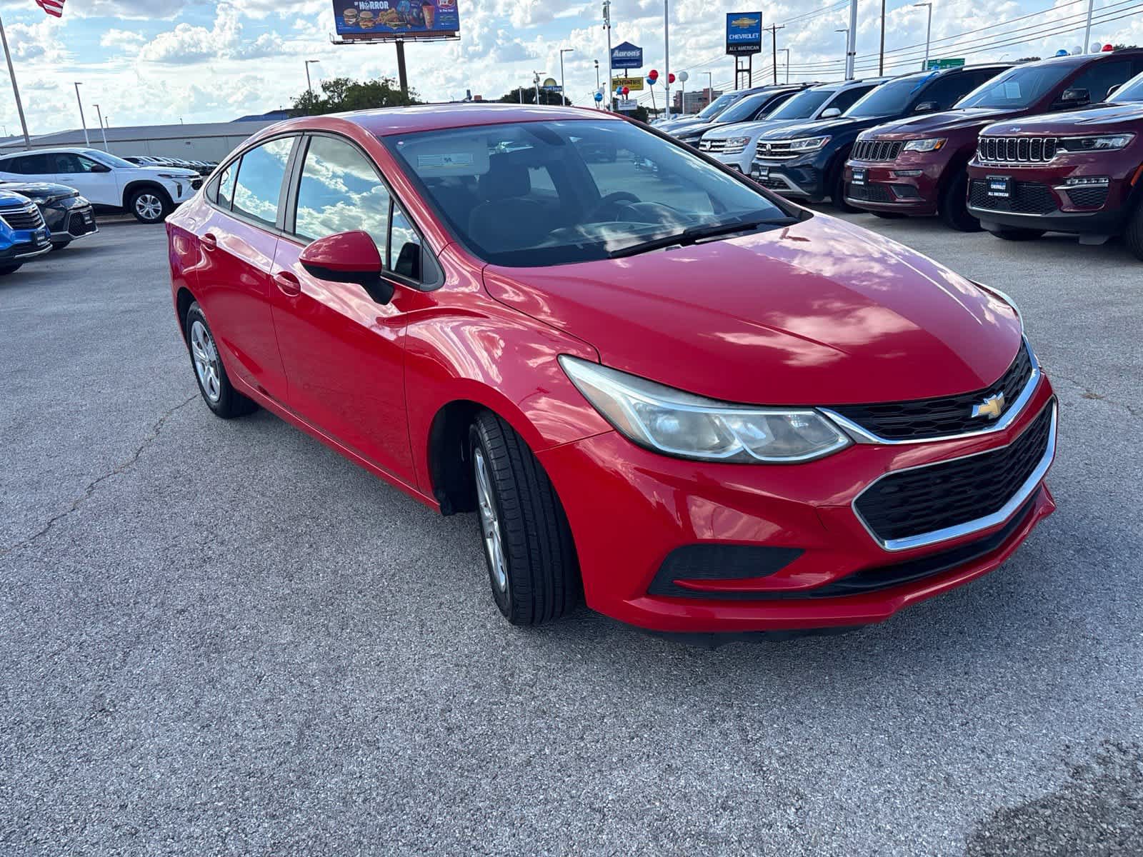 Used 2018 Chevrolet Cruze LS FWD image 3
