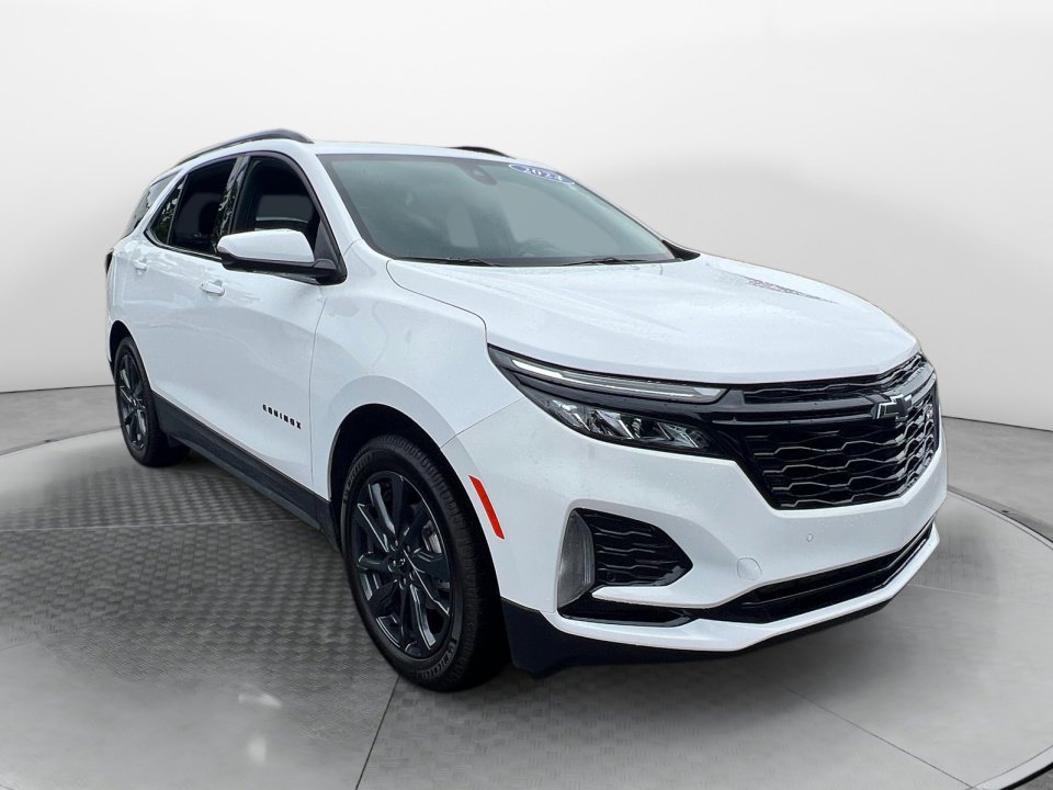 Used 2024 Chevrolet Equinox RS w/ RS Leather Package FWD image 1